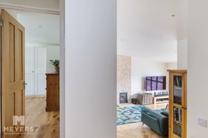 Photo 30- click for photo gallery